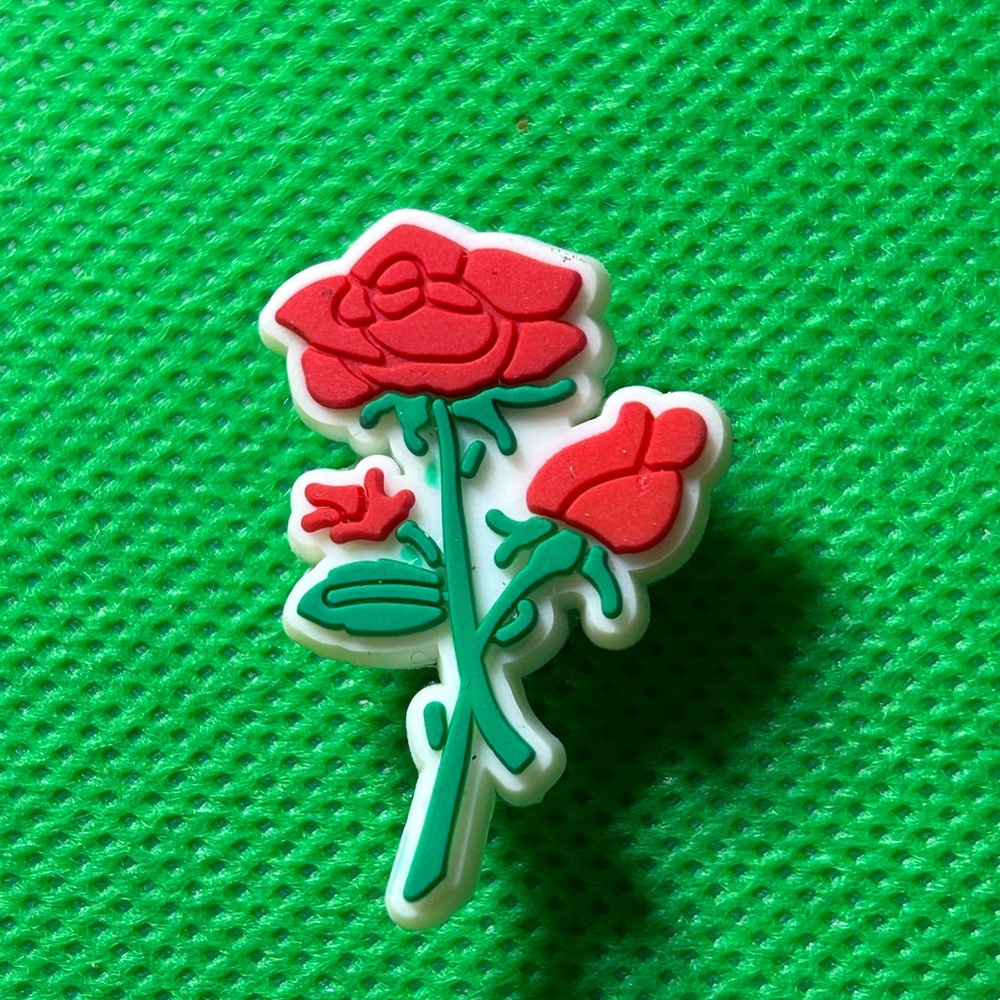🌼 (5/$10 or 10/$15) NEW “Red Roses” Fun Croc Shoe Charm Collection